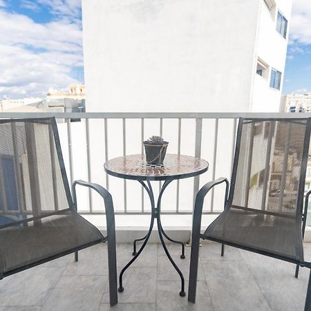 דירות אתונה Acrolofts M62 With Playground מראה חיצוני תמונה